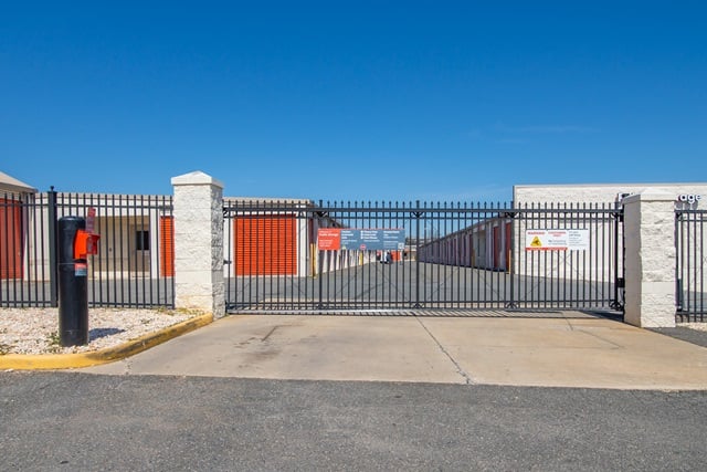 Public Storage  2818 Merrilee Drive in Vienna, VA