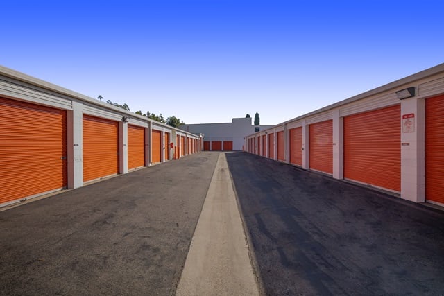 Self Storage Unit in Costa Mesa, California 1