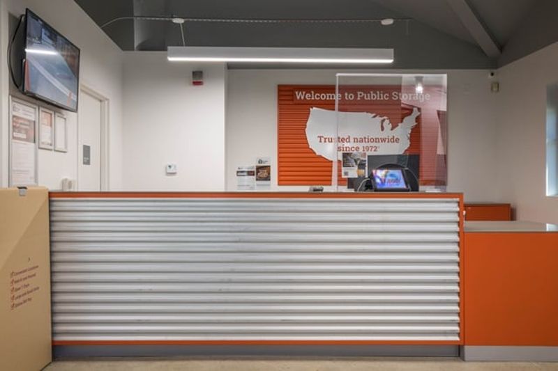 Property 2056 image number 2