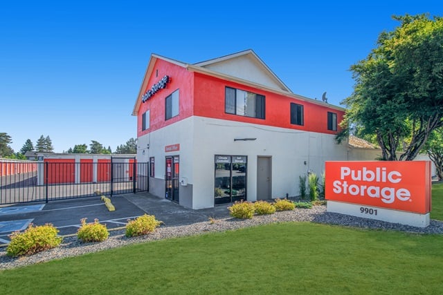 20×10 Public Storage: Garage in Vancouver, WA 9901 SE Mill Plain Blvd Vancouver, Washington