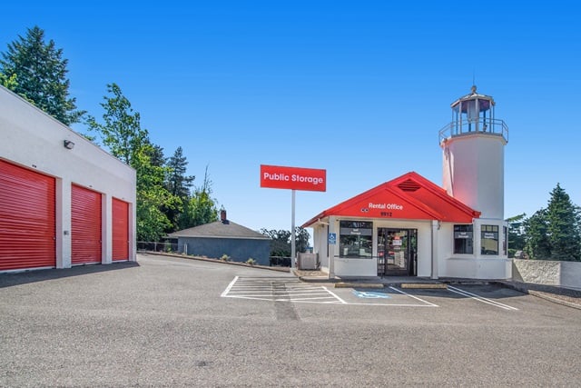 20×10 Public Storage: Garage in Portland, OR 9912 SE Division St Portland, Oregon