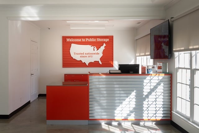 Property 2076 image number 2