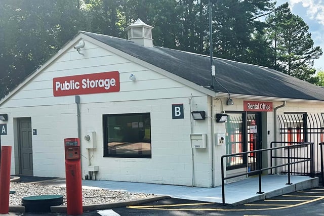 Self Storage Units Near 10833 Monroe Road at Public Storage Matthews