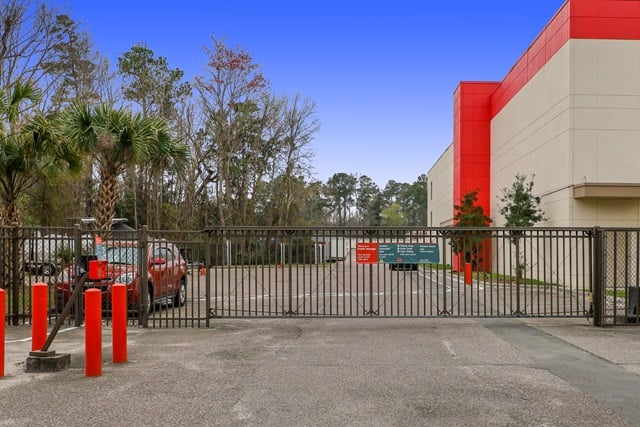 Public Storage  2363 Ashley River Road in Charleston, SC