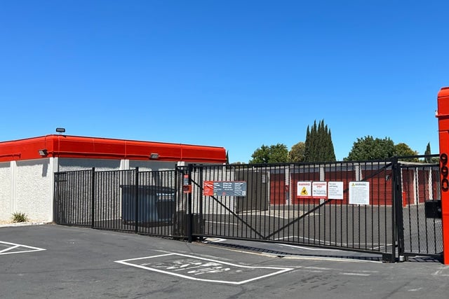 Public Storage  990 Beck Ave in Fairfield, CA