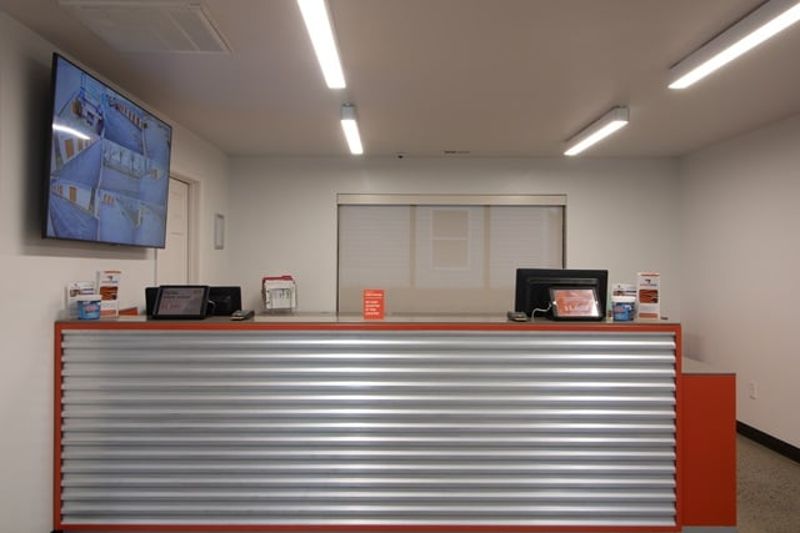 Property 2100 image number 2