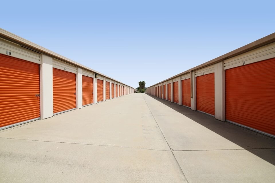 20×10 Self Storage Unit in La Puente, CA 18711 Valley Blvd La Puente, California 2