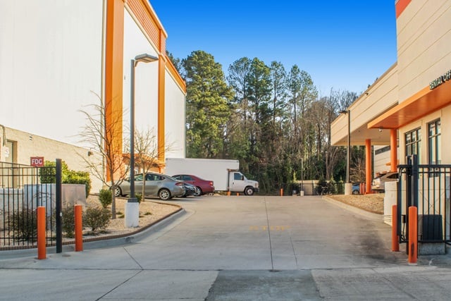 Property 2122 image number 3