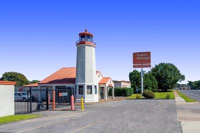 Public Storage