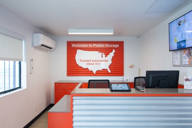 Property 213 image number 2