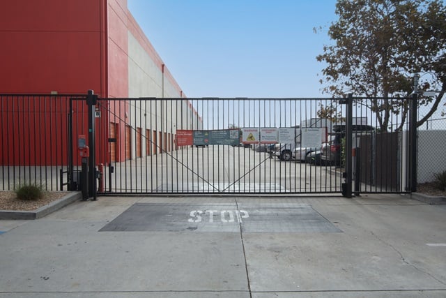 Public Storage  1012 S Maple Ave in Montebello, CA