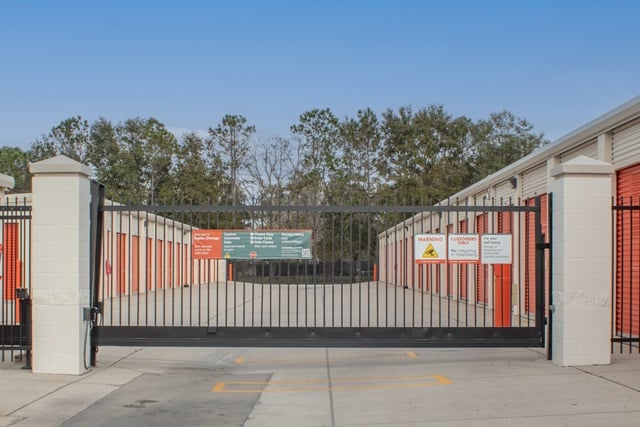 Public Storage  455 S Hunt Club Blvd in Apopka, FL