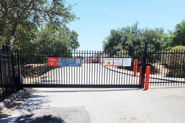Public Storage  3145 N Alafaya Trail in Orlando, FL