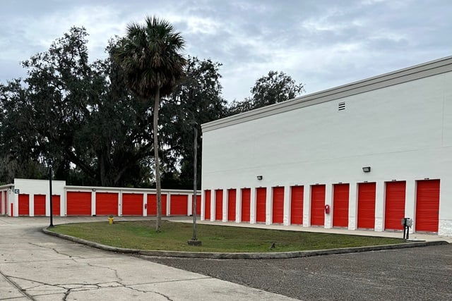 Self Storage Units Near 354 W Granada Blvd at Public Storage Ormond Beach