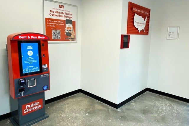 Oldsmar, FL, SelfStorage Near 3657 Tampa Road 18447264531 I