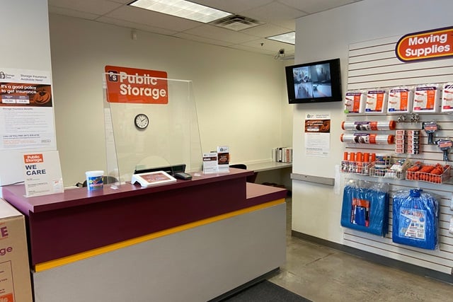 Public Storage in Seattle, WA  2746 NE 45th St  Suite 100 3