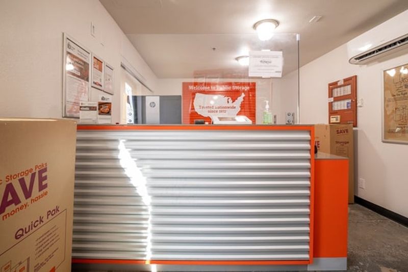 Property 218 image number 2