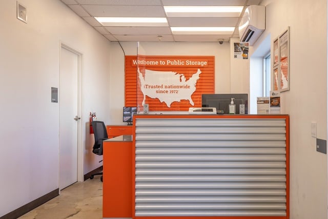 15×8 Parking Lot in Anaheim, CA 130 S Knott Ave Anaheim, California 3