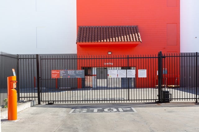 Self Storage Unit in Los Angeles, California 3