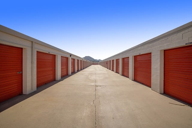 12×35 Parking Lot in Colton, CA 1600 Fairway Dr Colton, California 2