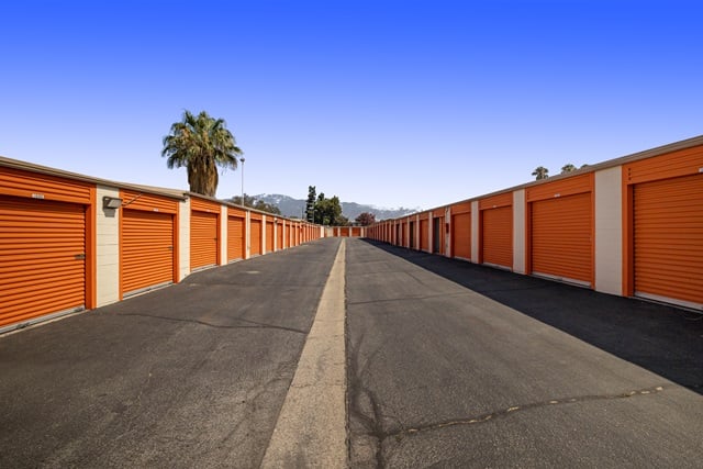 19×10 Parking Lot in Irwindale, CA 15534 Arrow Highway Irwindale, California 2