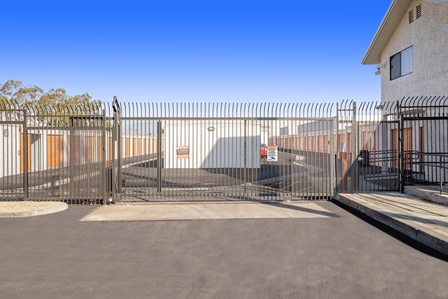 Public Storage  4026 Mission Blvd in Montclair, CA
