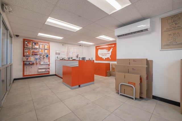 Property 2224 image number 2