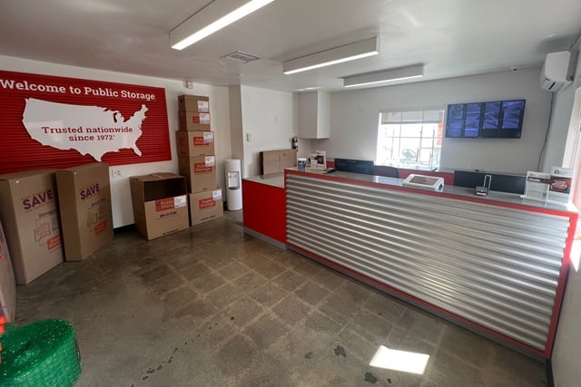 24×11 Garage in La Verne, CA 1640 N White Ave La Verne, California 3