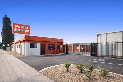 Public Storage