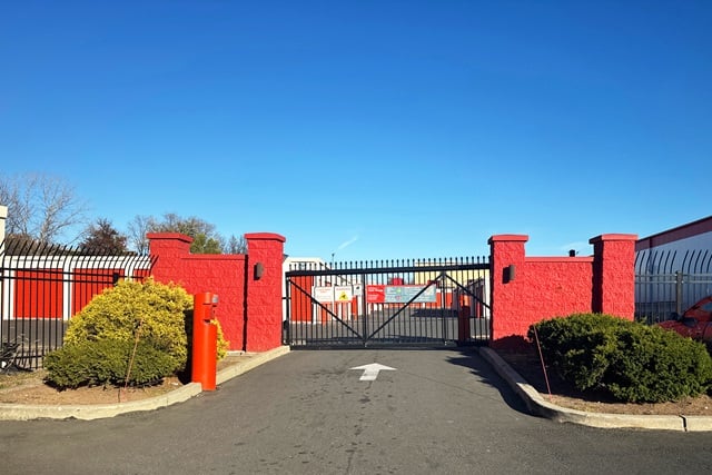 Public Storage  625 Glenwood Ave in Union, NJ