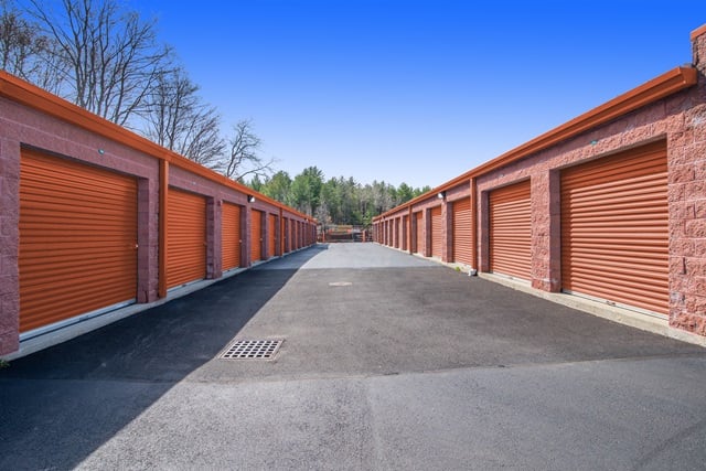 Property 2261 image number 1