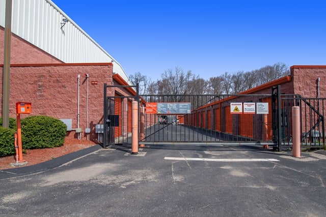 Public Storage  805 North St in Randolph, MA