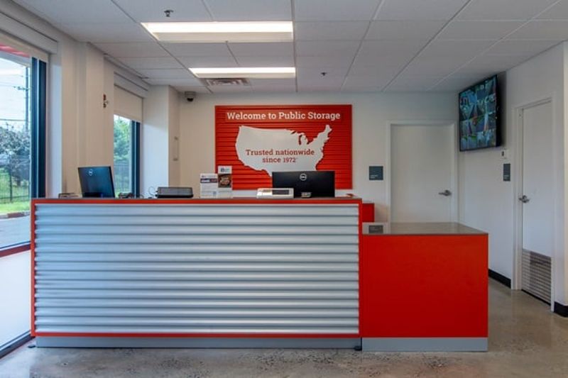 Property 2274 image number 3