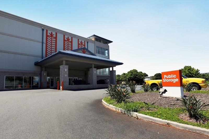 Public Storage - Fishing Charter in Pearl City