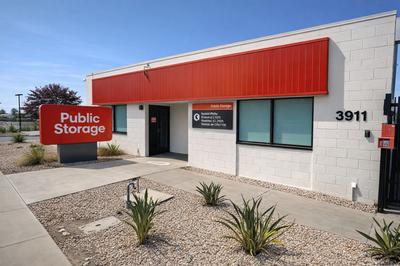 Public Storage