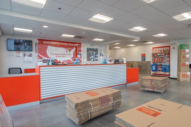 Self Storage Unit in Woburn, Massachusetts 3