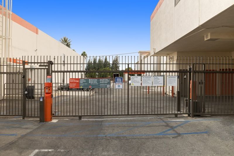 Property 23 image number 3