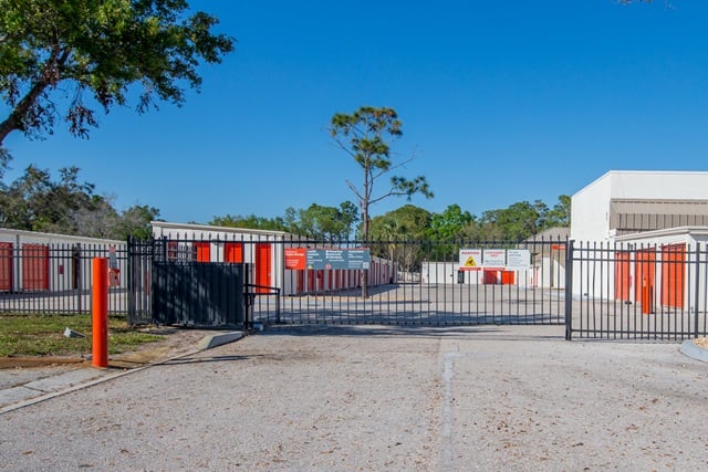 Public Storage  3009 53rd Ave E in Bradenton, FL