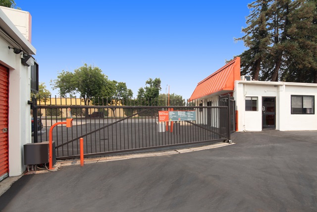 Public Storage  2380 Quimby Road in San Jose, CA