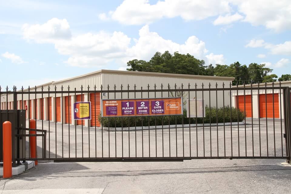 Public Storage  2308 N John Young Pkwy in Orlando, FL