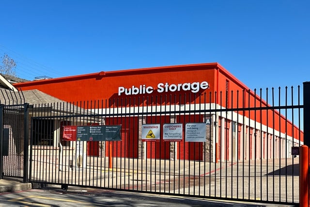 Public Storage  2320 N Central Expy in Dallas, TX