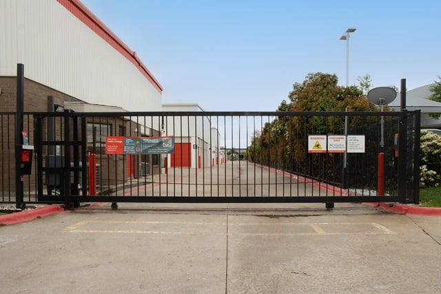 Public Storage  5920 W Plano Pkwy in Plano, TX