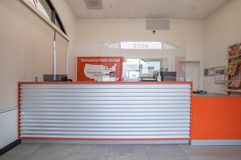 Property 2381 image number 2