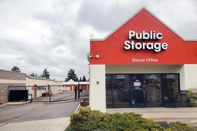 Public Storage
