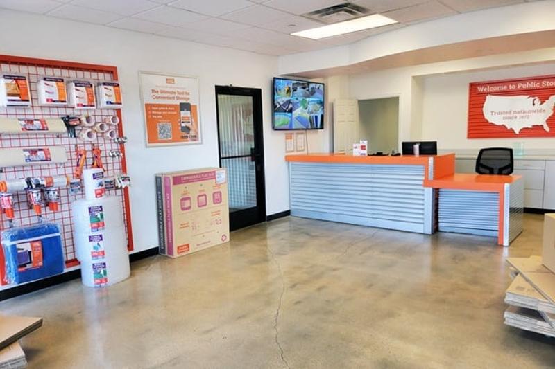 Denver, CO, Self-Storage Units Near 400 W Center Ave | Public Storage®