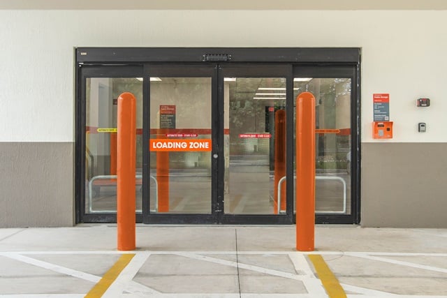 Property 2400 image number 3