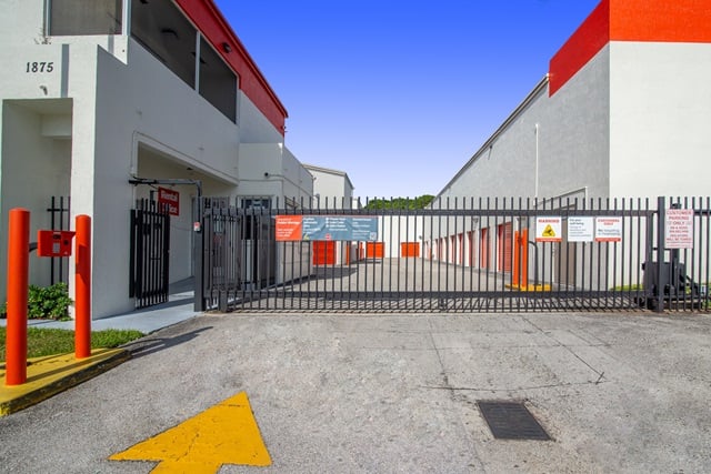 Property 2407 image number 2