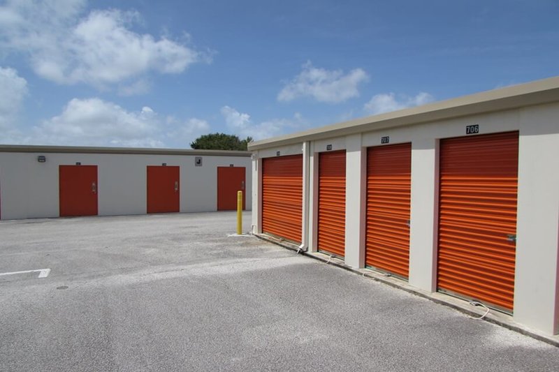 Vero Beach, FL, SelfStorage Near 650 4th St 18447264531 I Public