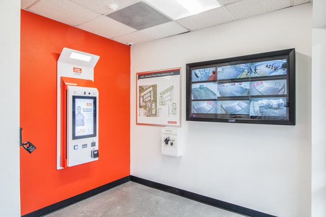 Property 2419 image number 2