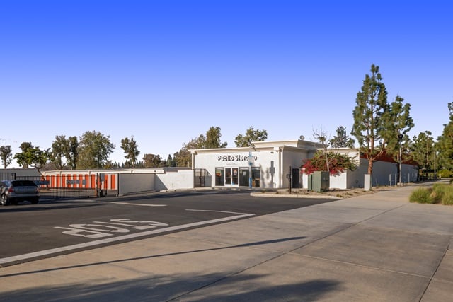 20×12 Self Storage Unit in Irvine, CA 13241 Jeffrey Road Irvine, California